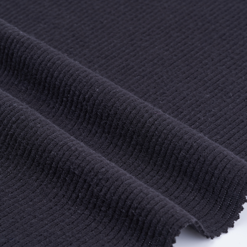 Why is Hacci Fabric so popular in the autumn and winter season?